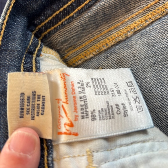 Women’s Jeans - Picture 5 of 5